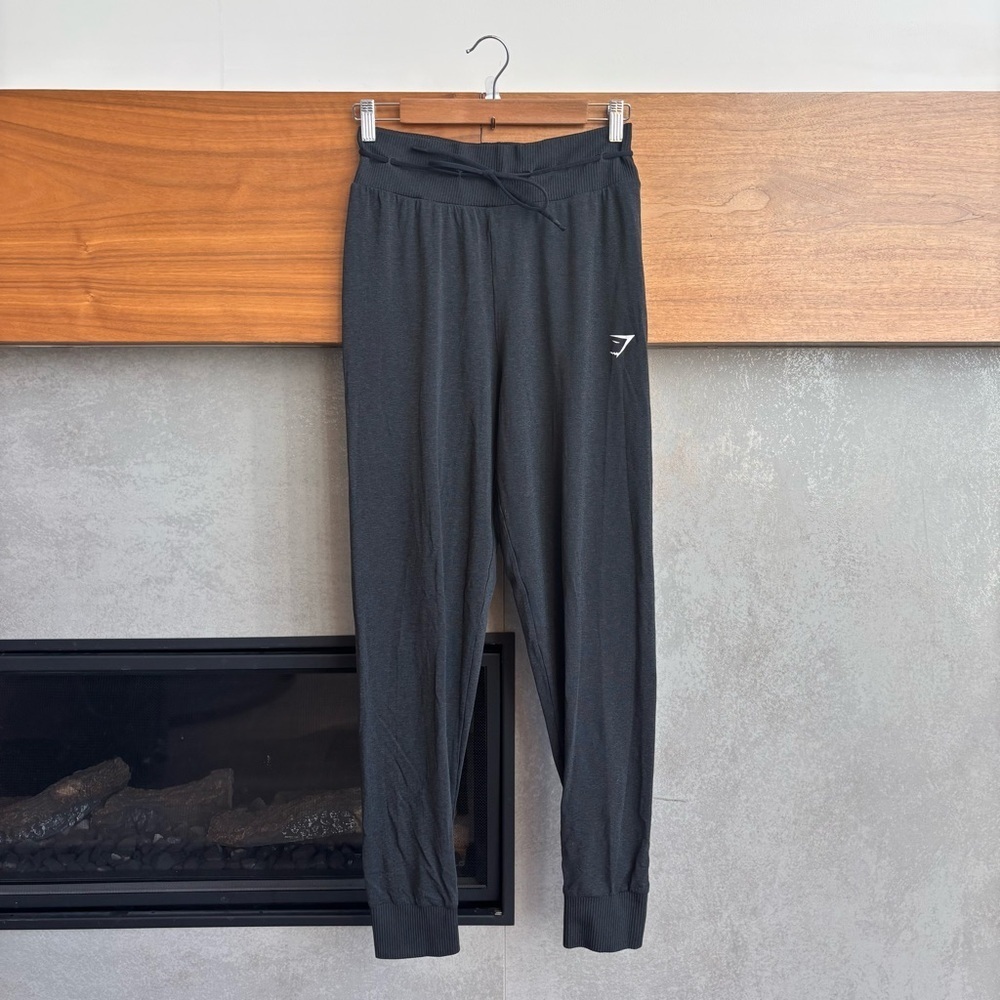 Gymshark Women’s Grey Joggers, Size S